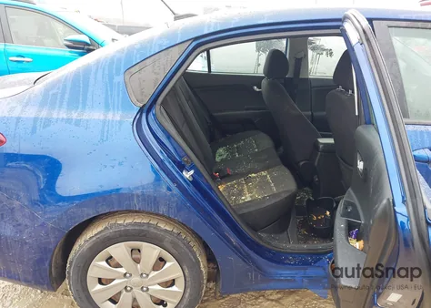 2020 Kia Rio S z USA, uszkodzony, nr VIN 3KPA24AD5LE318165